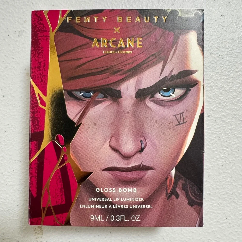 Fenty Beauty x Arcane Gloss Bomb Universal Lip Luminizer Rebel Raisr‎ Limited